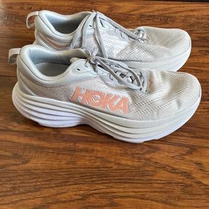 Hoka Bondi 8